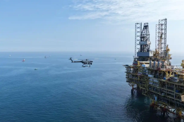 我国海上油田首次实现无人机规模化作业